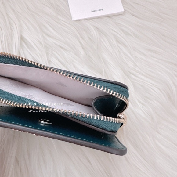NWT Kate Spade Staci Colorblock Small L-zip Bifold Wallet Teal Green WLR00121 - Picture 8 of 8